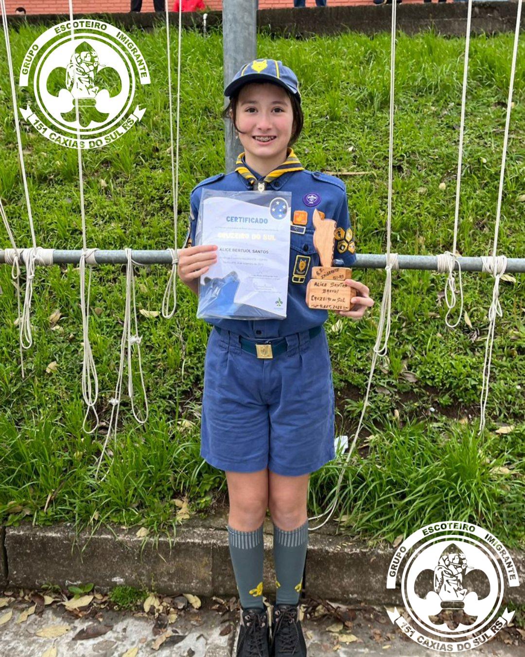UMA ESTRELA BRILHA MAIS FORTE! 🐺 Parabéns, Alice!

Com grande orgulho, parabenizamos a Lobinha Alice Bertuol Santos pela conquista do Cruzeiro do Sul! 

O Cruzeiro do Sul é o reconhecimento máximo da sua jornada no Ramo Lobinho, simbolizando o esforço, a vivência dos valores escoteiros e a sua preparação para as próximas etapas.
Você é uma inspiração para toda Alcateia! Que venham as novas aventuras!
#CruzeiroDoSul

#RamoLobinho

#Escoteiros

#Escotismo

#LobinhaAlice

#FazerOMelhorPossível

#SempreAlerta